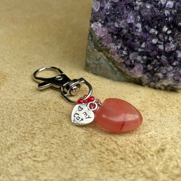 Natural Strawberry Quartz Crystal Charm With Love My Cat Charm Keychain - Picture 6 of 15